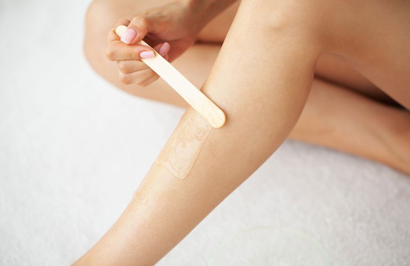 Topli, hladni i film vosak – razlike, prednosti i profesionalni saveti za izbor